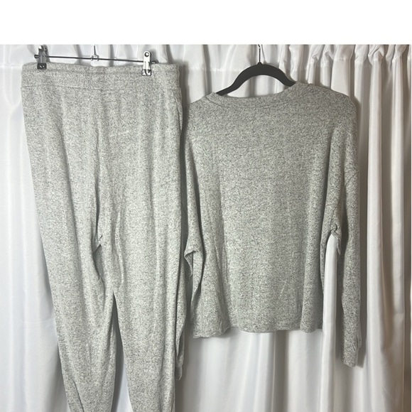 Fornia Loungewear Gray Set Multiple Sizes Available Brand New - Picture 12 of 12